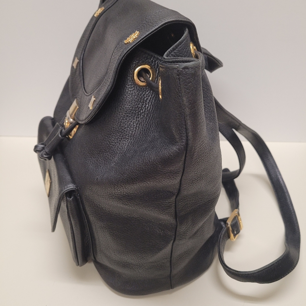 💎MCM Studded Backpack - Picture 5 of 16